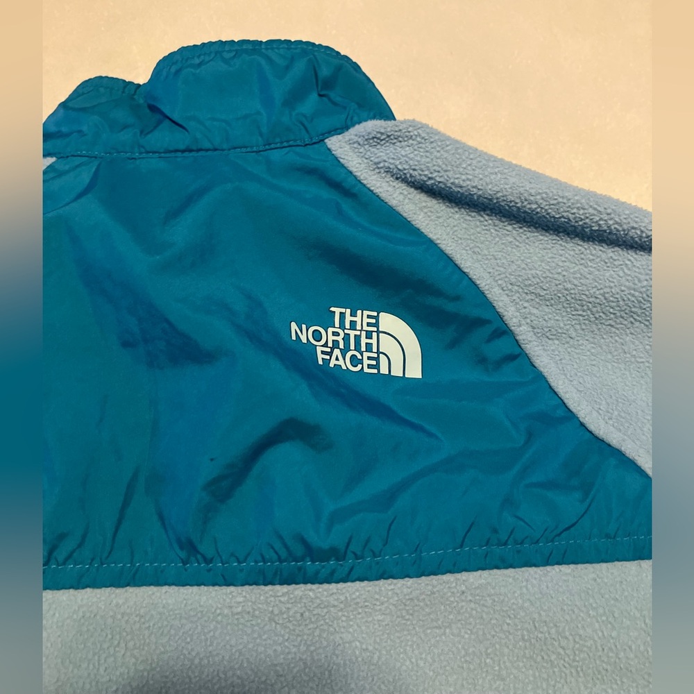 The North Face Kids Blue Fleece Jacket - Picture 5 of 7